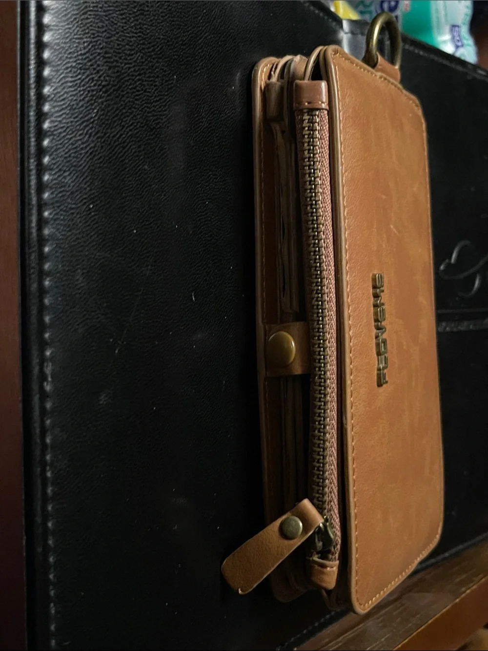 Flovent Tan/Brown Leather Zip CC card holder, Wallet and Phone Case